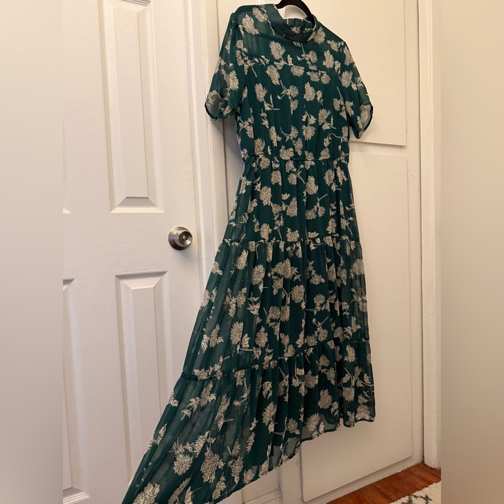 Lulus Floral Green Dress